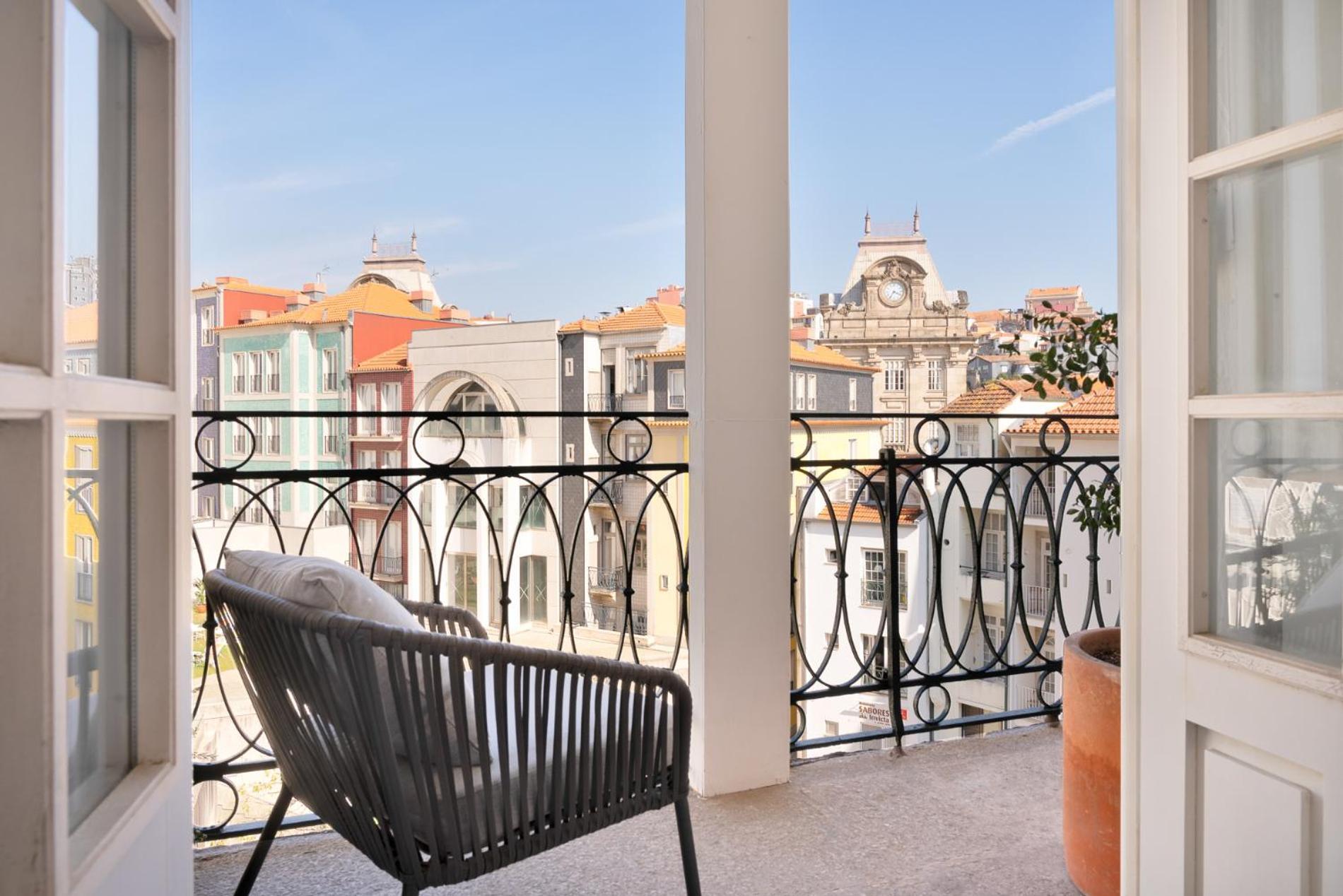 Historical Penthouse At Cardosas Block Apartment Porto Ngoại thất bức ảnh