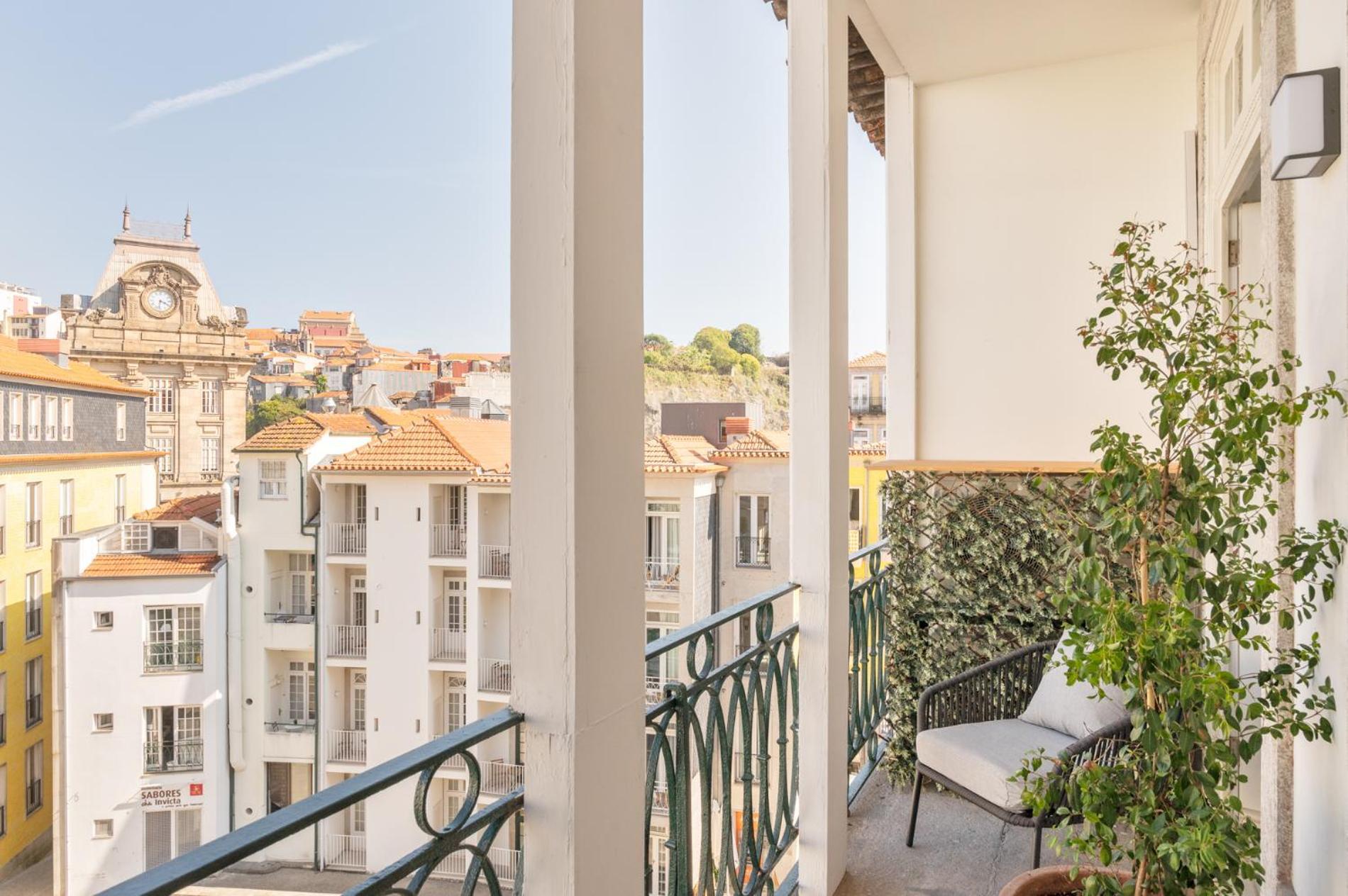 Historical Penthouse At Cardosas Block Apartment Porto Ngoại thất bức ảnh